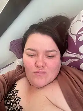 SunnyLeila2101 online show from November 24, 1:00 pm