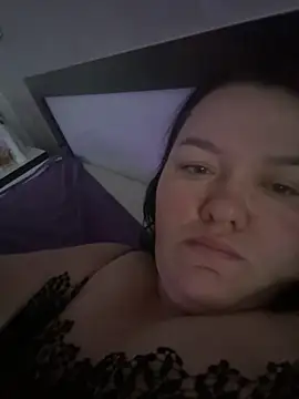 SunnyLeila2101 online show from November 25, 5:19 am