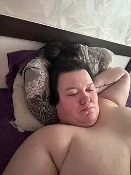 SunnyLeila2101 online show from February 17, 6:44 am