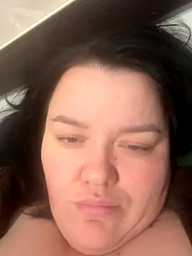 SunnyLeila2101 online show from November 4, 4:22 pm