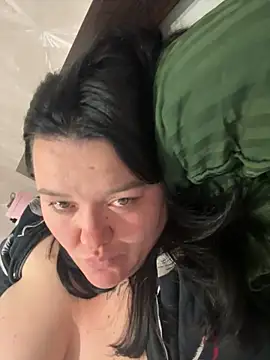 Snapshot of SunnyLeila2101 chatting on October 15, 4:48 pm SunnyLeila2101 online show from October 15, 4:48 pm
