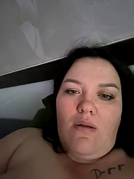 SunnyLeila2101 online show from October 25, 5:06 am