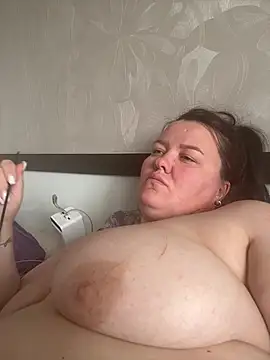 SunnyLeila2101 online show from May 10, 9:02 am