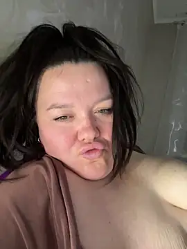 SunnyLeila2101 online show from May 12, 6:58 pm