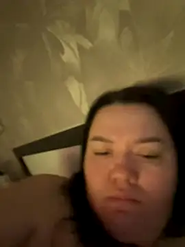 SunnyLeila2101 online show from December 4, 5:17 am