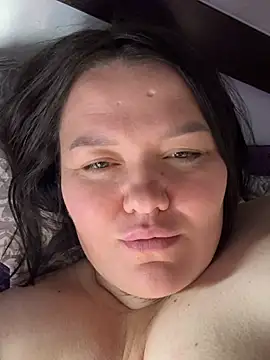 SunnyLeila2101 online show from May 4, 7:28 pm