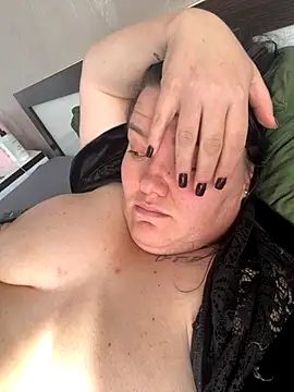 SunnyLeila2101 online show from October 30, 9:18 am