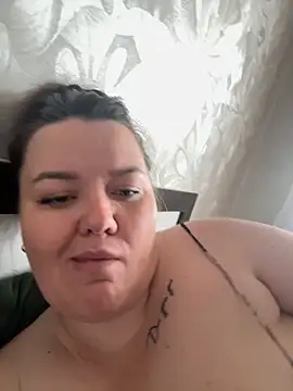 Snapshot of SunnyLeila2101 chatting on September 16, 8:26 am SunnyLeila2101 online show from September 16, 8:26 am