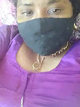 Snapshot of Tamilreethu chatting on November 7, 6:45 pm Tamilreethu online show from November 7, 6:45 pm