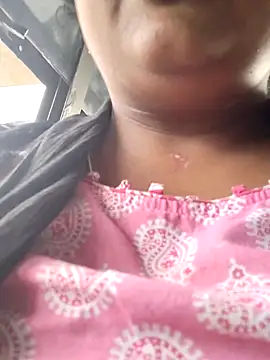 Snapshot of Tamilreethu chatting on October 4, 3:08 am Tamilreethu online show from October 4, 3:08 am