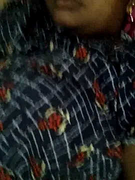 Snapshot of Tamilreethu chatting on October 12, 8:48 am Tamilreethu online show from October 12, 8:48 am