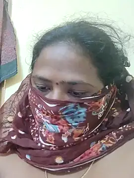 Snapshot of Tamilreethu chatting on November 17, 2:54 pm Tamilreethu online show from November 17, 2:54 pm