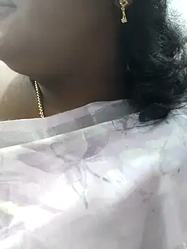 Snapshot of Tamilreethu chatting on October 9, 2:17 pm Tamilreethu online show from October 9, 2:17 pm