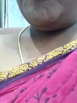 Snapshot of Tamilreethu chatting on October 29, 12:37 pm Tamilreethu online show from October 29, 12:37 pm