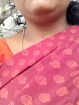 Snapshot of Tamilreethu chatting on September 20, 3:44 am Tamilreethu online show from September 20, 3:44 am