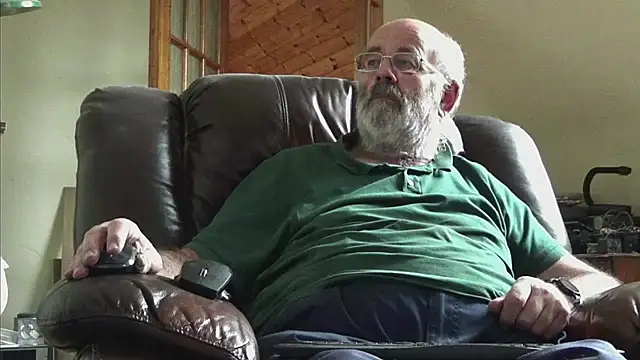 janzer13 online show from October 26, 2:17 pm