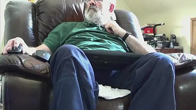 janzer13 online show from April 19, 1:12 pm