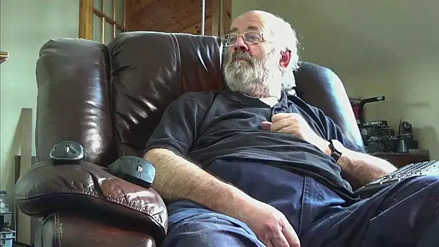 janzer13 online show from February 12, 2:17 pm