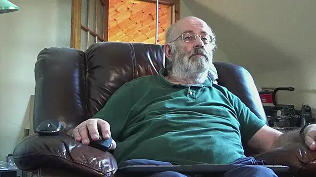 janzer13 online show from November 28, 2:06 pm