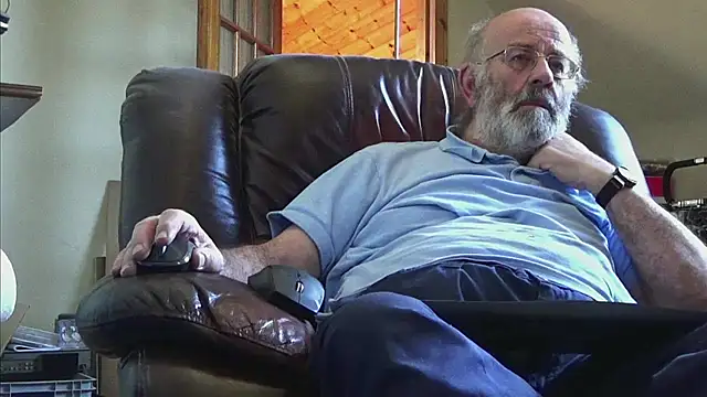 janzer13 online show from February 15, 1:54 pm