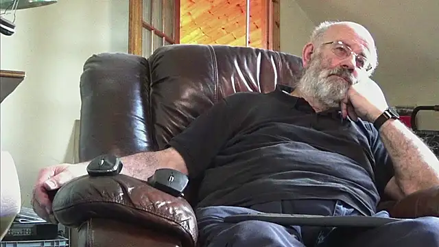 janzer13 online show from November 24, 2:50 pm