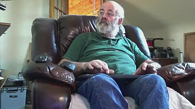 janzer13 online show from December 19, 2:08 pm