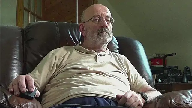 janzer13 online show from February 21, 2:19 pm