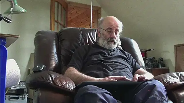 janzer13 online show from January 7, 2:22 pm