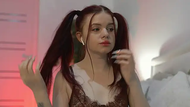 ambershoney online show from March 28, 10:00 pm