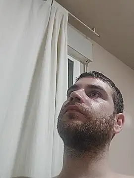 Snapshot of LoboSolitariooy chatting on October 14, 9:47 pm LoboSolitariooy online show from October 14, 9:47 pm