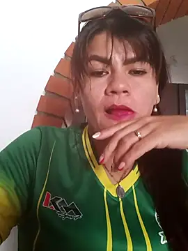 Snapshot of maria_angel11 chatting on September 18, 3:04 pm maria angel11 online show from September 18, 3:04 pm