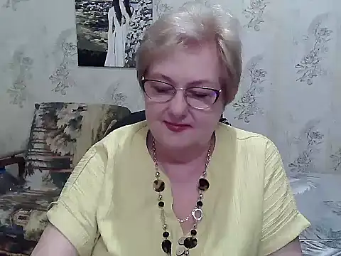 Renata62011 online show from May 22, 3:37 am