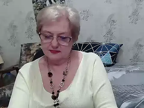 Snapshot of Renata62011 chatting on June 14, 3:46 pm Renata62011 online show from June 14, 3:46 pm