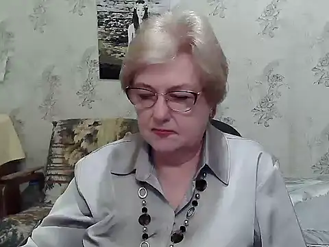Renata62011 online show from May 27, 6:32 am