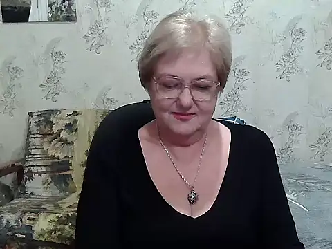 Renata62011 online show from October 28, 4:17 pm