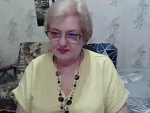 Renata62011 online show from June 3, 11:55 am