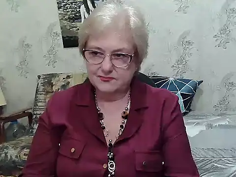 Snapshot of Renata62011 chatting on June 15, 3:12 pm Renata62011 online show from June 15, 3:12 pm