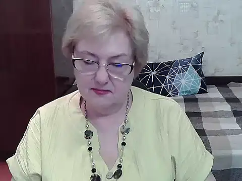 Snapshot of Renata62011 chatting on June 27, 1:50 pm Renata62011 online show from June 27, 1:50 pm