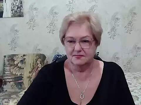 Snapshot of Renata62011 chatting on October 13, 11:01 am Renata62011 online show from October 13, 11:01 am
