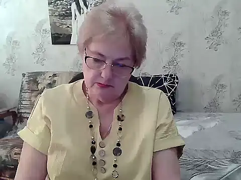Renata62011 online show from May 15, 12:14 pm