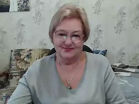 Renata62011 online show from November 13, 12:42 pm
