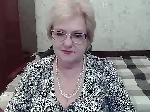 Snapshot of Renata62011 chatting on July 19, 12:35 pm Renata62011 online show from July 19, 12:35 pm