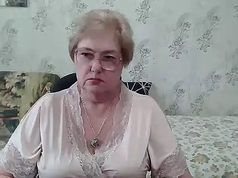 Renata62011 online show from October 22, 11:31 am