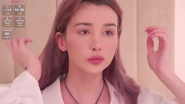 Snapshot of Nesolla chatting on November 28, 6:19 pm Nesolla online show from November 28, 6:19 pm