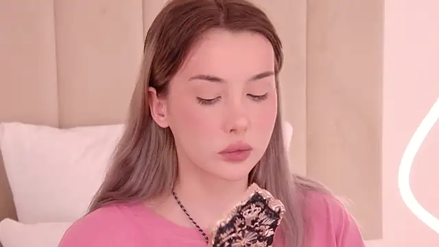 Nesolla online show from March 27, 8:26 am