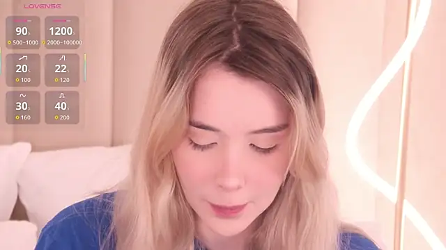 Nesolla online show from March 3, 8:16 pm