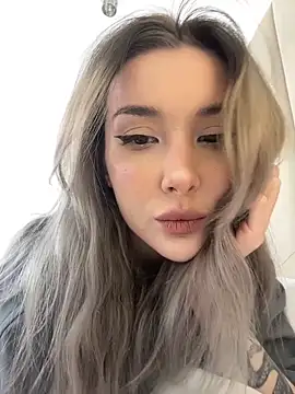 Nesolla online show from March 31, 8:49 am