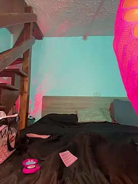 Moon Blake online show from April 18, 2:36 am