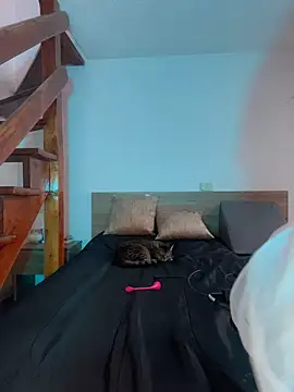 Snapshot of Moon_Blake chatting on October 31, 7:43 pm Moon Blake online show from October 31, 7:43 pm