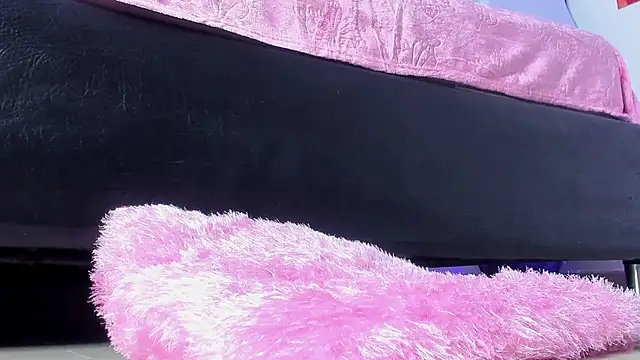 bell popperr  online show from October 24, 11:31 am